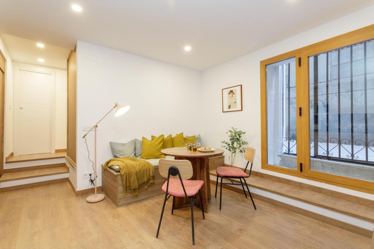 El Born Design Apartments Barcellona Esterno foto